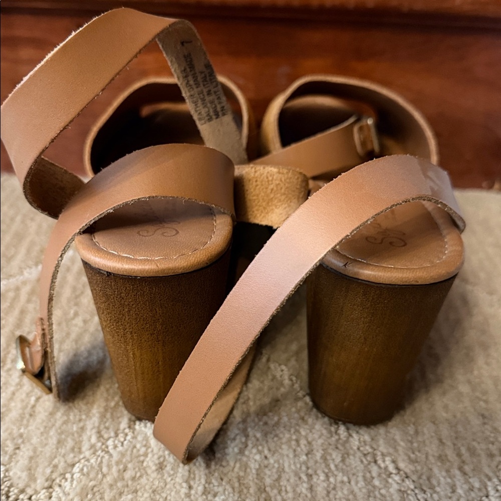 Seychelles Brown Suede Sandals - Picture 3 of 3